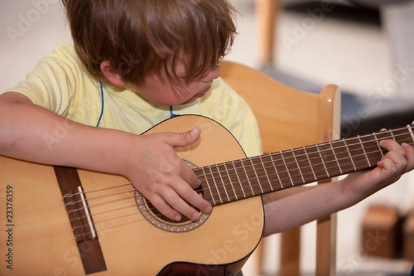 Obraz Junge spielt Gitarre