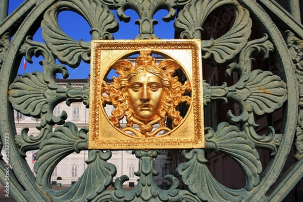 Fototapeta Bas-relief Gorgon head