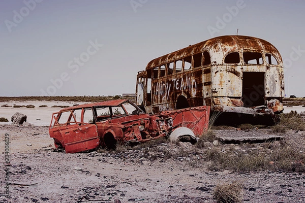 Obraz abandoned old car in desert