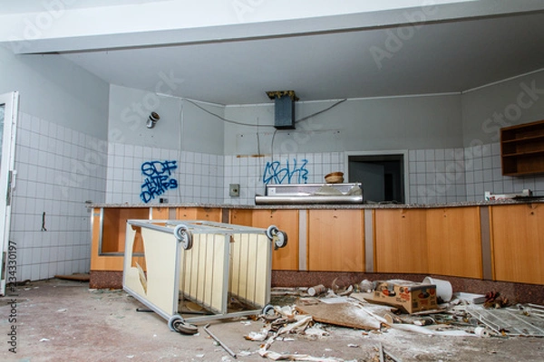 Obraz Zerstörtes Lokal