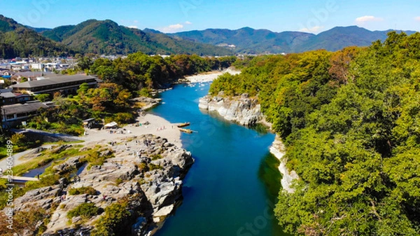 Fototapeta 長瀞渓谷　ドローン空撮　埼玉県秩父郡