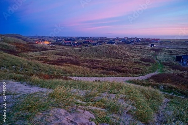 Fototapeta Morgendämmerung - Ferienhäuser in Argab, Dänemark