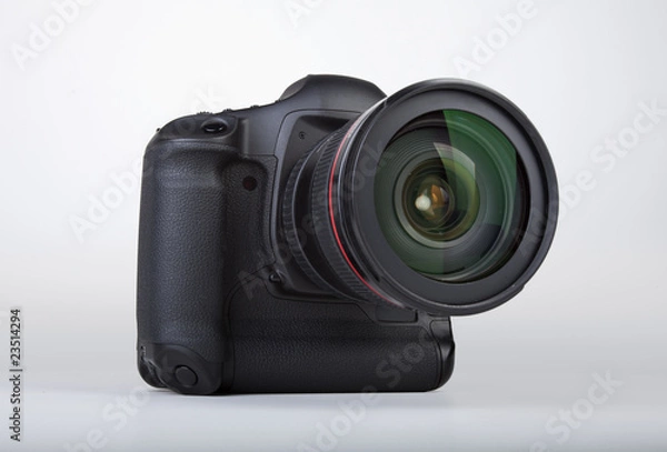 Obraz professionell DSLR Camera Front view with zoom lens
