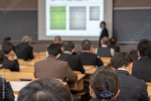 Fototapeta 大学での社会人講義のイメージ