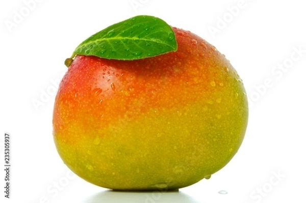 Fototapeta mango with leaf isolated on white background