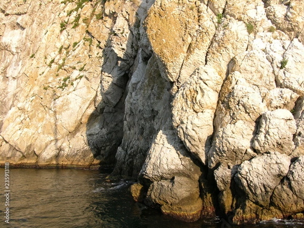 Obraz rock in water