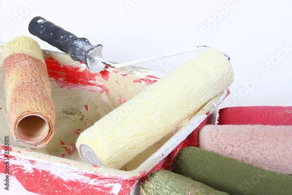 Obraz used and new paint rollers
