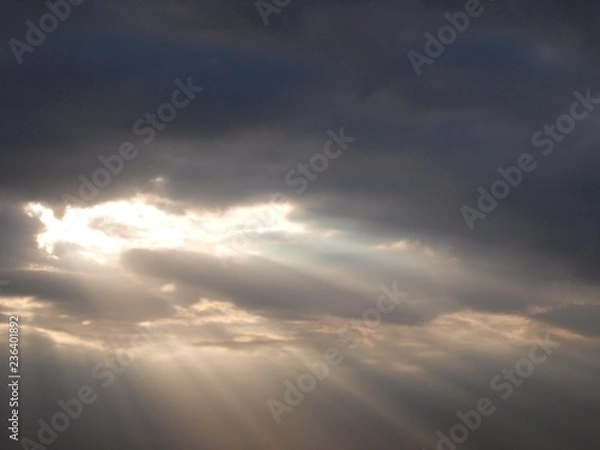 Obraz 雲間から差す光