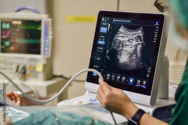 Obraz Procedure of local anesthesia for surgery to treatment patient in operating room.