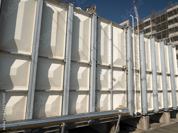 Fototapeta マンションの貯水槽