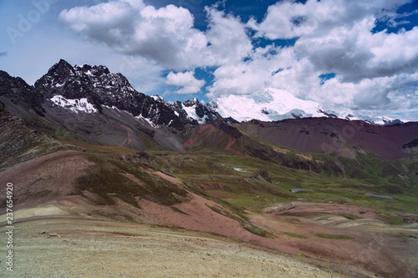 Fototapeta On the Way to Rainbow Mountain