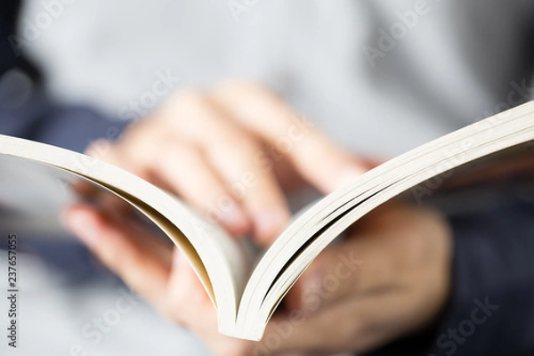Obraz Open And Read Book