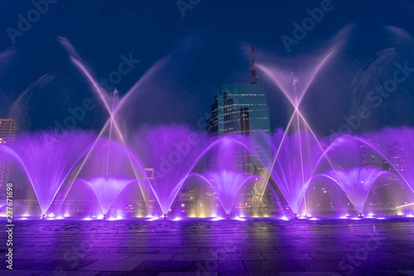 Fototapeta The fountain Showing at the Bangkok new department store, art and presenting concept