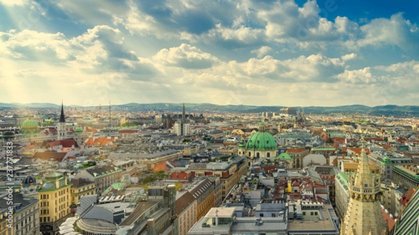 Obraz Panoramic view cityscape of Vienna in Summer from the stephansdom cathedral, Austria