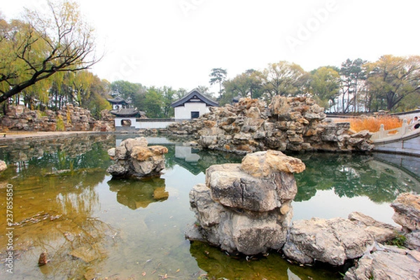 Obraz Wen Garden lion forest scenery in chengde mountain resort, China