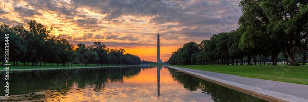 Fototapeta Panoramiczny wschód słońca przy Waszyngtońskim zabytkiem, washington dc, usa