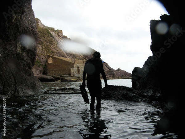 Obraz Swimmer in a cave