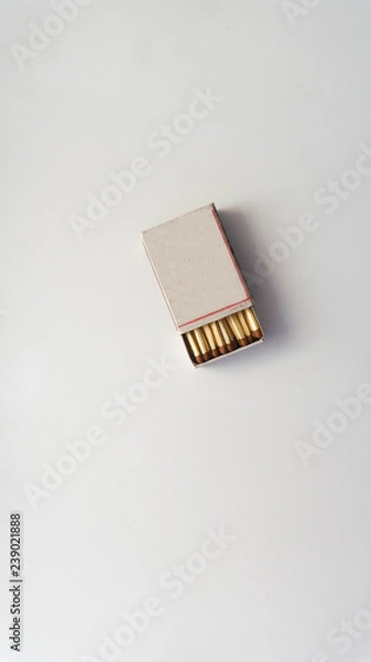Fototapeta box, match, isolated, matches, matchbox, white, wood, fire, matchbook, stick, matchstick, card, flammable, object, paper, cardboard, memory, burn, open, flame, wooden, equipment, blank, computer, dang