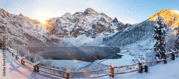 Fototapeta Winter landscape of Morskie oko in Tatra