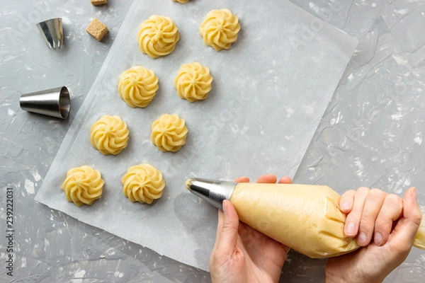 Obraz Profiteroles, manufacturing process.