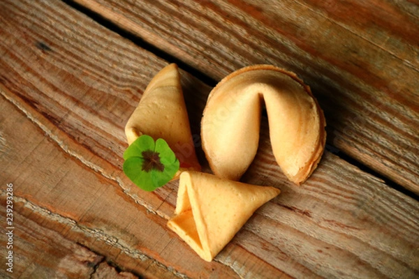 Fototapeta glückskeks und kleeblatt