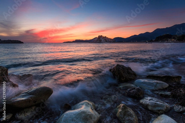 Obraz castle on an island in the sea at sunset