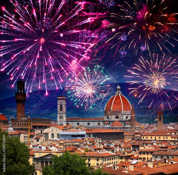 Obraz Uroczyste fajerwerki zakończone. Katedra Santa Maria del Fiore. Włochy. Florencja...