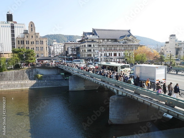 Fototapeta 四条大橋