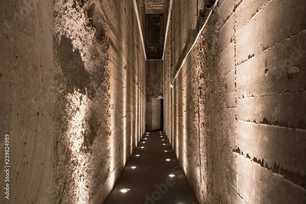 Obraz couloir éclairé