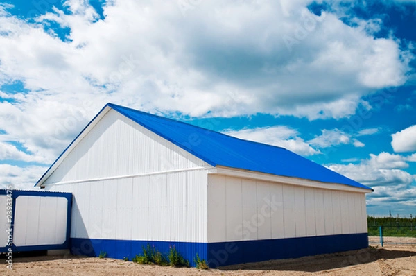 Fototapeta white building