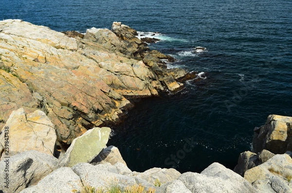 Obraz rocks in the dark sea