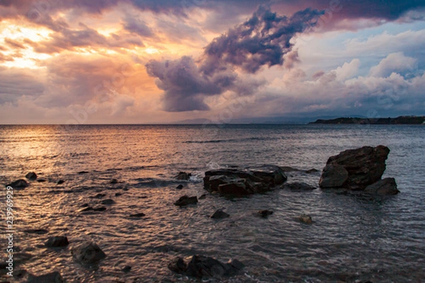 Fototapeta sunset over sea