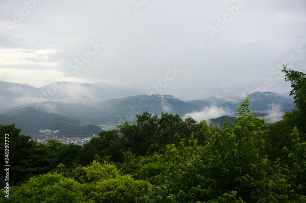 Obraz 呼吸する山