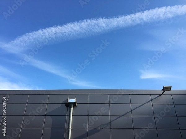 Obraz wall against the sky