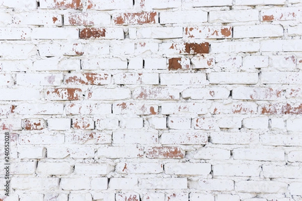 Fototapeta Tekstura stary mur z czerwonej cegły pokryty białą farbą. Biały mur z cegły i mur. Grunge tła i tapety z miejscem na tekst lub obraz. Pusty szablon i makieta dla projektantów.
