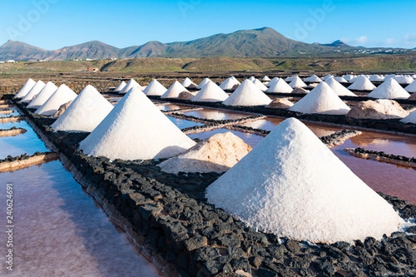 Obraz Salt piles on a saline exploration in salt factory refinery mines Janubio, Lanzarote, Canary Islands, Spain