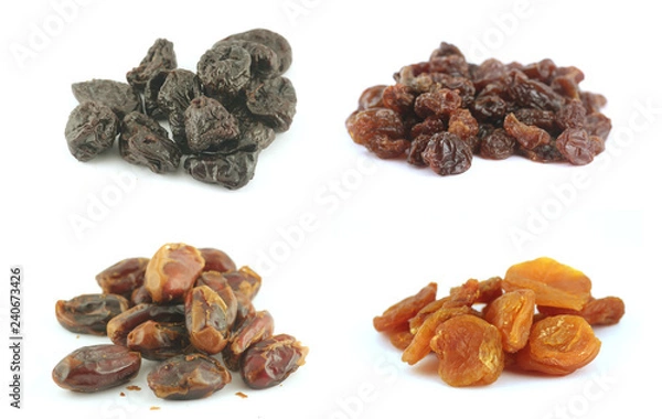 Obraz dried fruits isolated on white background
