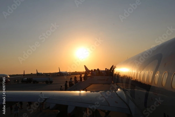 Obraz airplane sunset