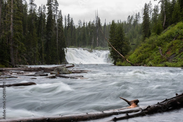 Obraz Long Exposure of Lewis Falls