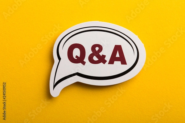 Fototapeta Question And Answer Speech Bubble Isolated On Yellow