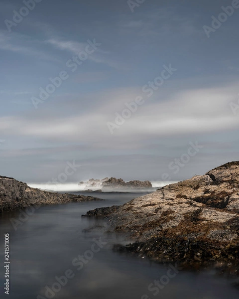 Fototapeta Emerging Rocks