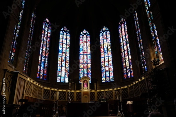 Fototapeta cathedral windows