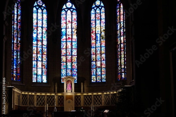 Fototapeta cathedral windows