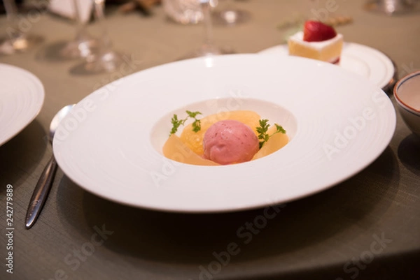 Fototapeta デザートプレート