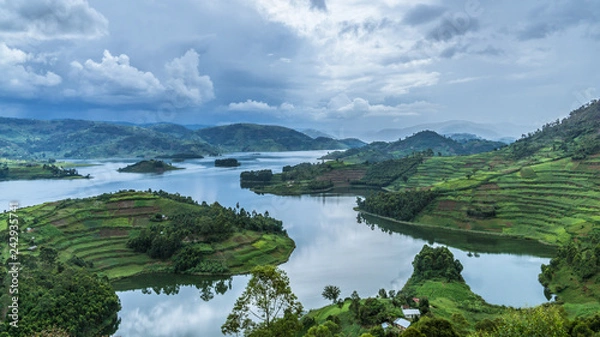 Obraz Panoramiczny widok z jeziora Bunyonyi w Ugandzie