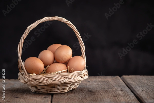 Obraz Eggs in a basket