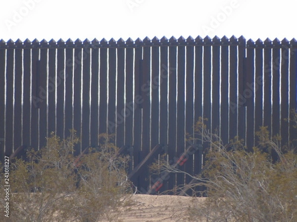 Obraz Mexico, US border wall