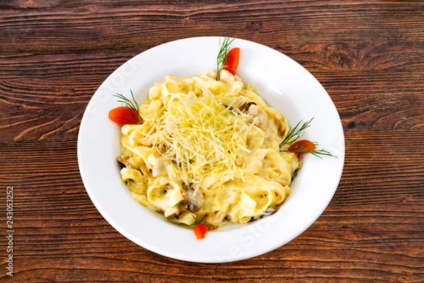 Obraz Pasta Fettuccine with chicken and cream mushroom