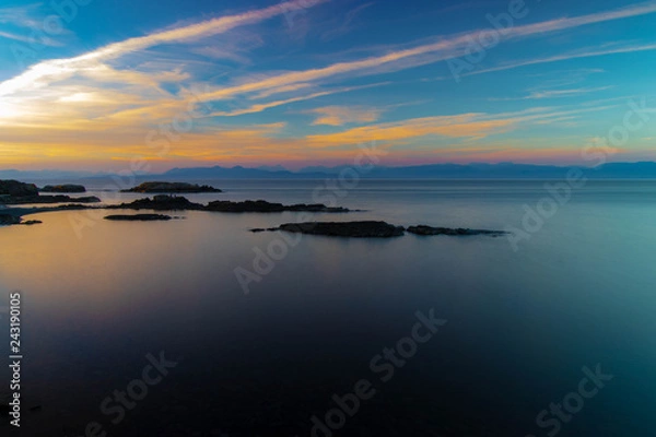 Fototapeta sunset over sea