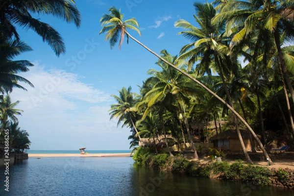 Obraz A view of the lagoon and the Arabian sea at Cola Beach, Goa, India